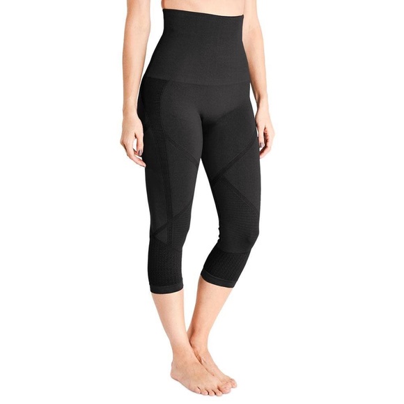 Belly Bandit Pants & Jumpsuits Belly Bandit Compression Capri